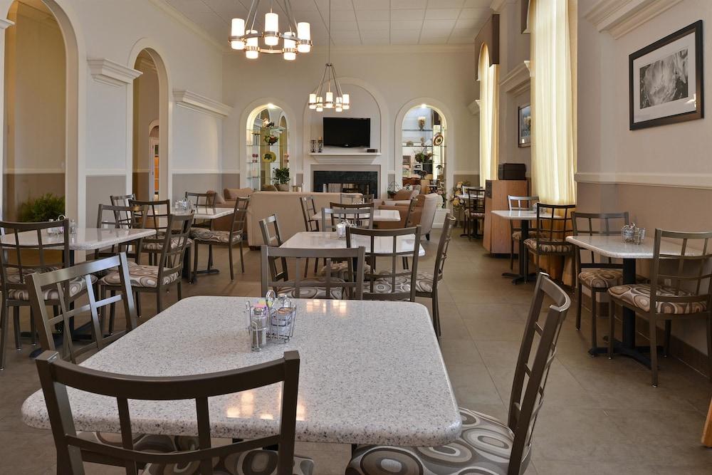 Quality Inn Festus Екстериор снимка
