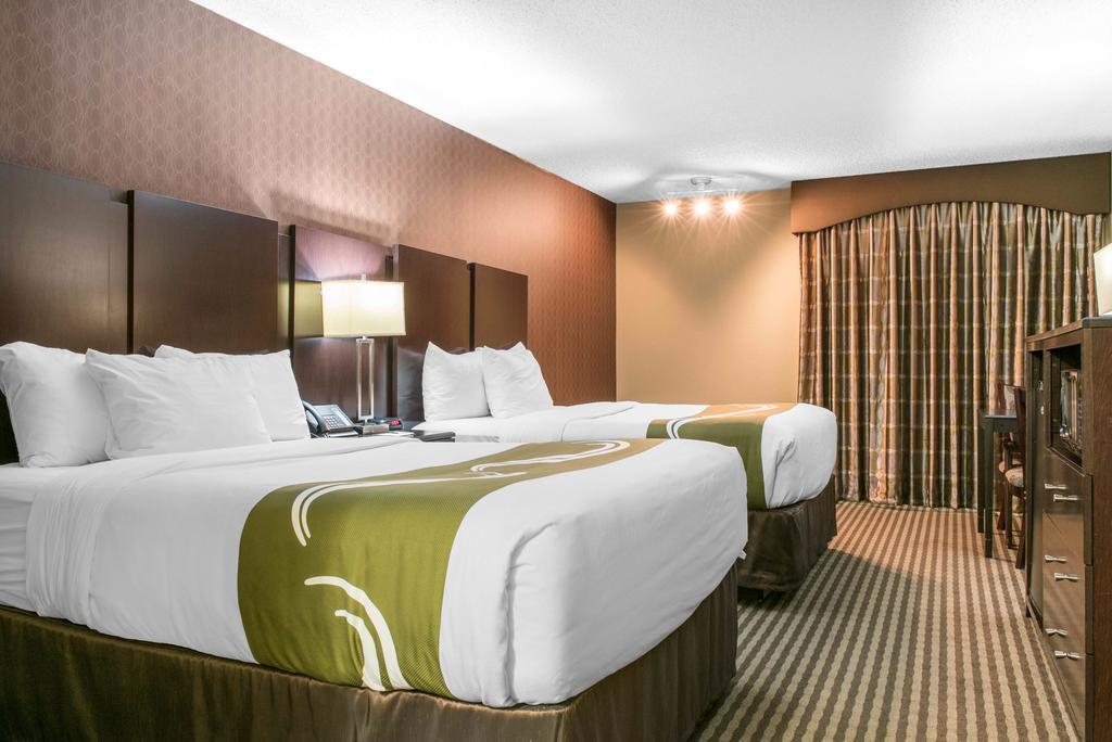 Quality Inn Festus Екстериор снимка