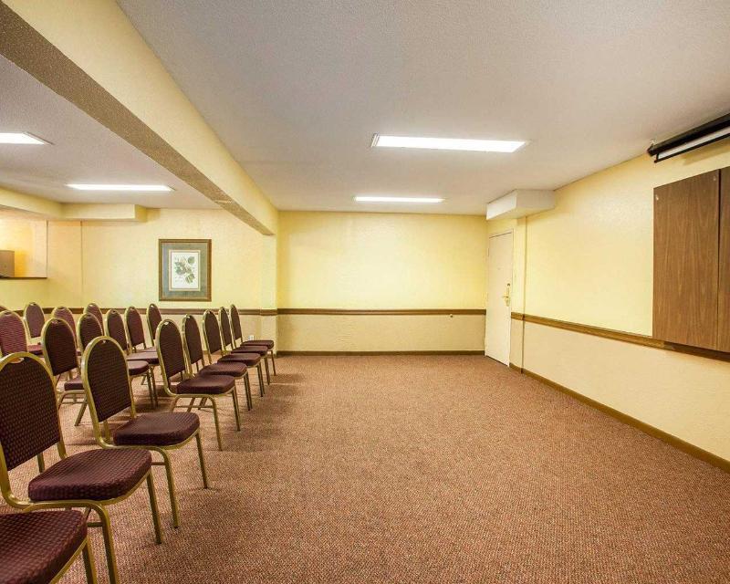 Quality Inn Festus Екстериор снимка