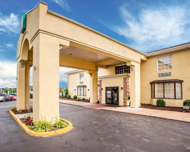 Quality Inn Festus Екстериор снимка